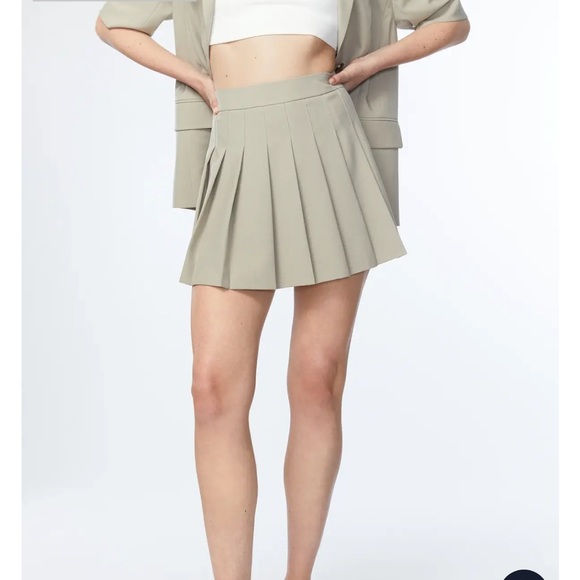 OAK + FORT Dresses & Skirts - OAK + FORT SKIRT BNWT